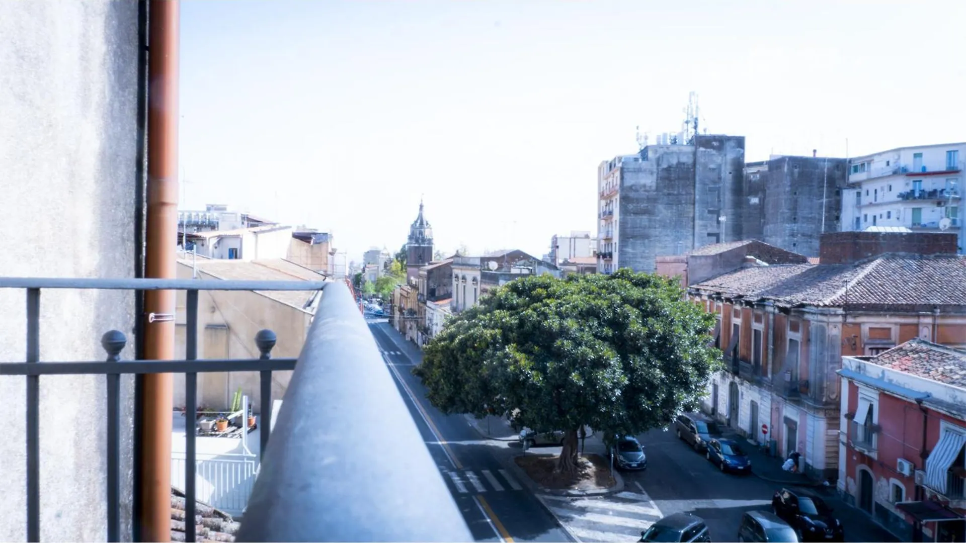 La Maison D'Ambre - Spazioso Appartamento Catania Centro - 2 Minuti Dalla Metro 0*,  إيطاليا