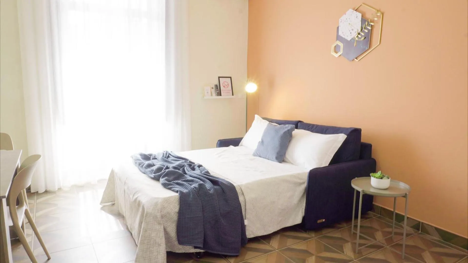 La Maison D'Ambre - Spazioso Appartamento Catania Centro - 2 Minuti Dalla Metro